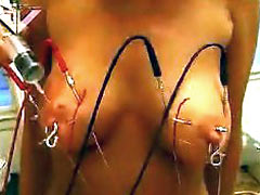 Electro needlesin tits
